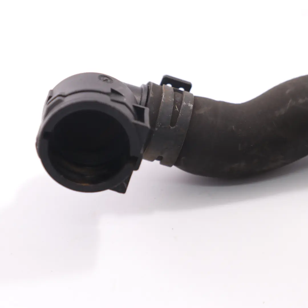 Przewód Wąż Rura Wody do Audi A4 B7 2.0 TDI Diesel o numerze 1K0122157D Audi A4 B7 2.0 TDI Diesel Przewód Wąż Rura Wody - SKU 1K0122157D - Numer Części 1K0122157D