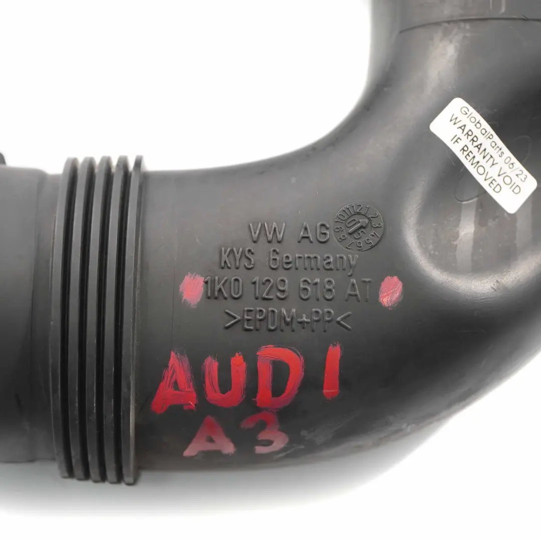 Audi A3 8P 1.9 2.0 TDI Diesel Tuyau d'admission d'air Tuyau - SKU 1K0129618AT - Numéro de pièce 1K0129618AT