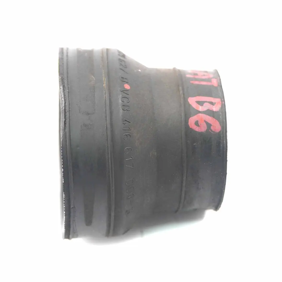 Connecteur tuyau d'admission d'air pour Volkswagen VW Golf V TDI Diesel à propos du numéro de pièce 1K0129627B Volkswagen VW Golf V TDI Diesel Connecteur tuyau d'admission d'air - SKU 1K0129627B - Numéro de pièce 1K0129627B