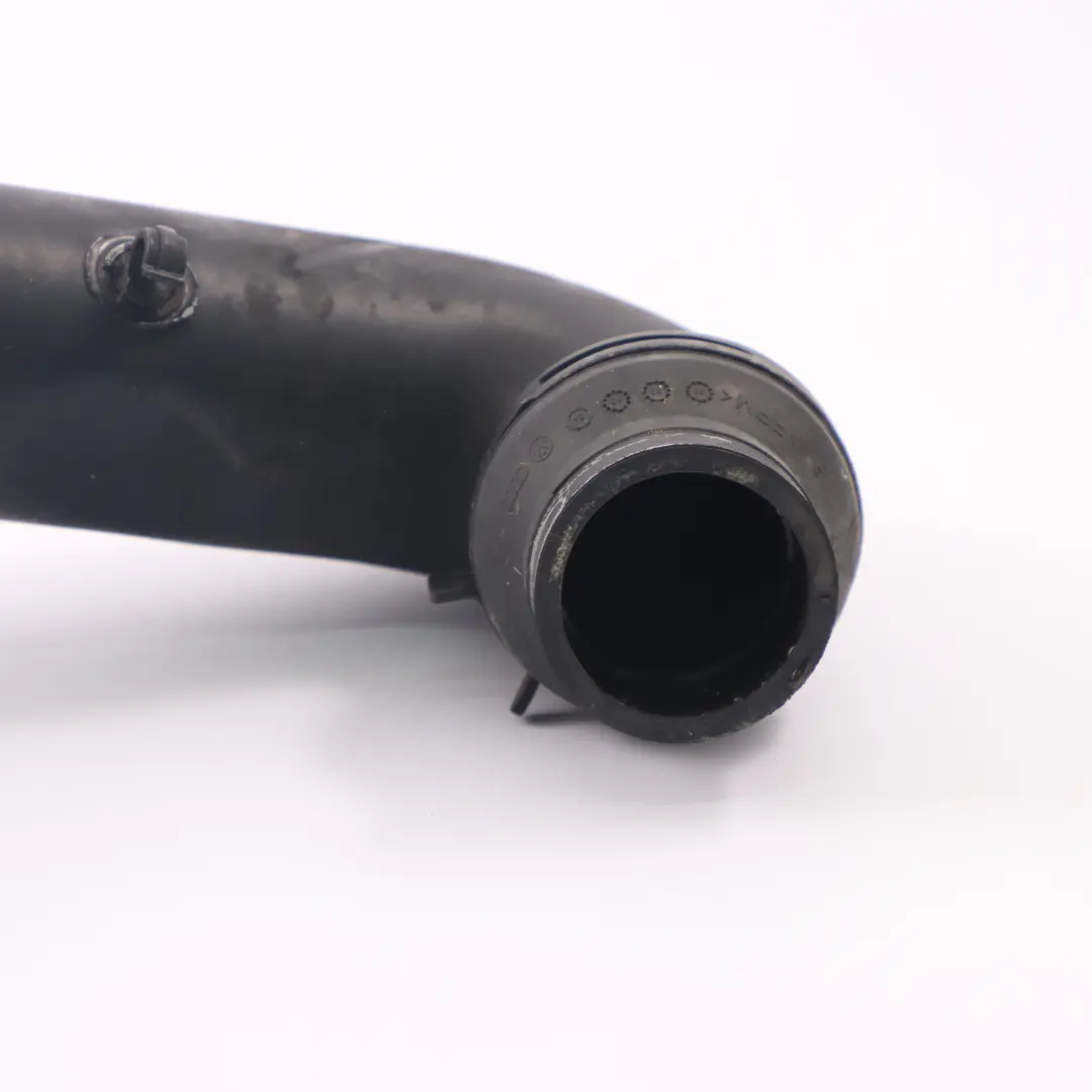 MK5 1.9 TDI Tubo di carica Intercooler Presa d'aria pour VW Golf à propos du numéro de pièce 1K0129654AA VW Golf MK5 1.9 TDI Tubo di carica Intercooler Presa d'aria - SKU 1K0129654AA - Numéro de pièce 1K0129654AA