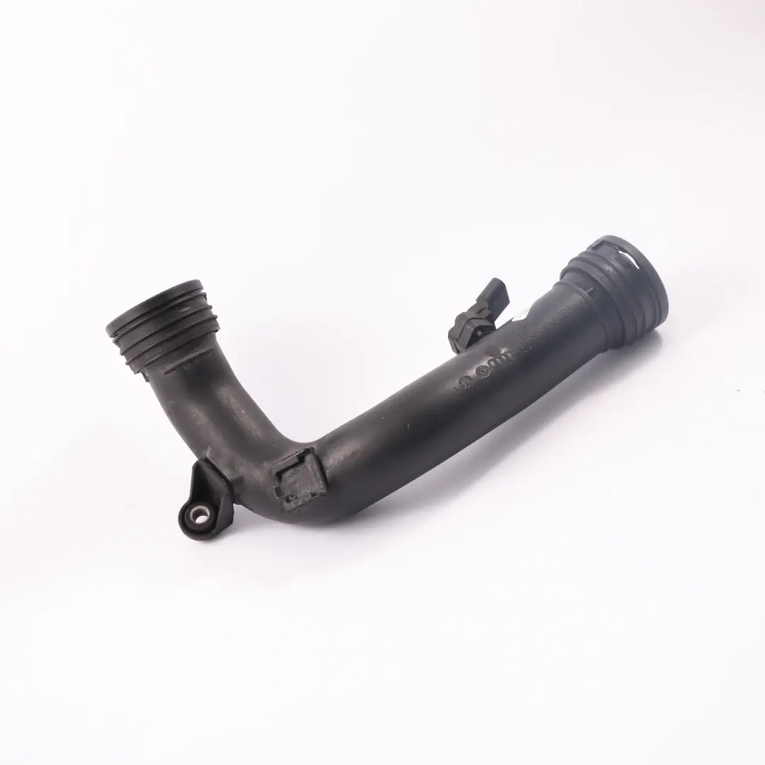 Tuyau de charge Tuyau d'intercooler d'air pour Audi A3 8P TDI à propos du numéro de pièce 1K0145770AF Audi A3 8P TDI Tuyau de charge Tuyau d'intercooler d'air - SKU 1K0145770AF - Numéro de pièce 1K0145770AF