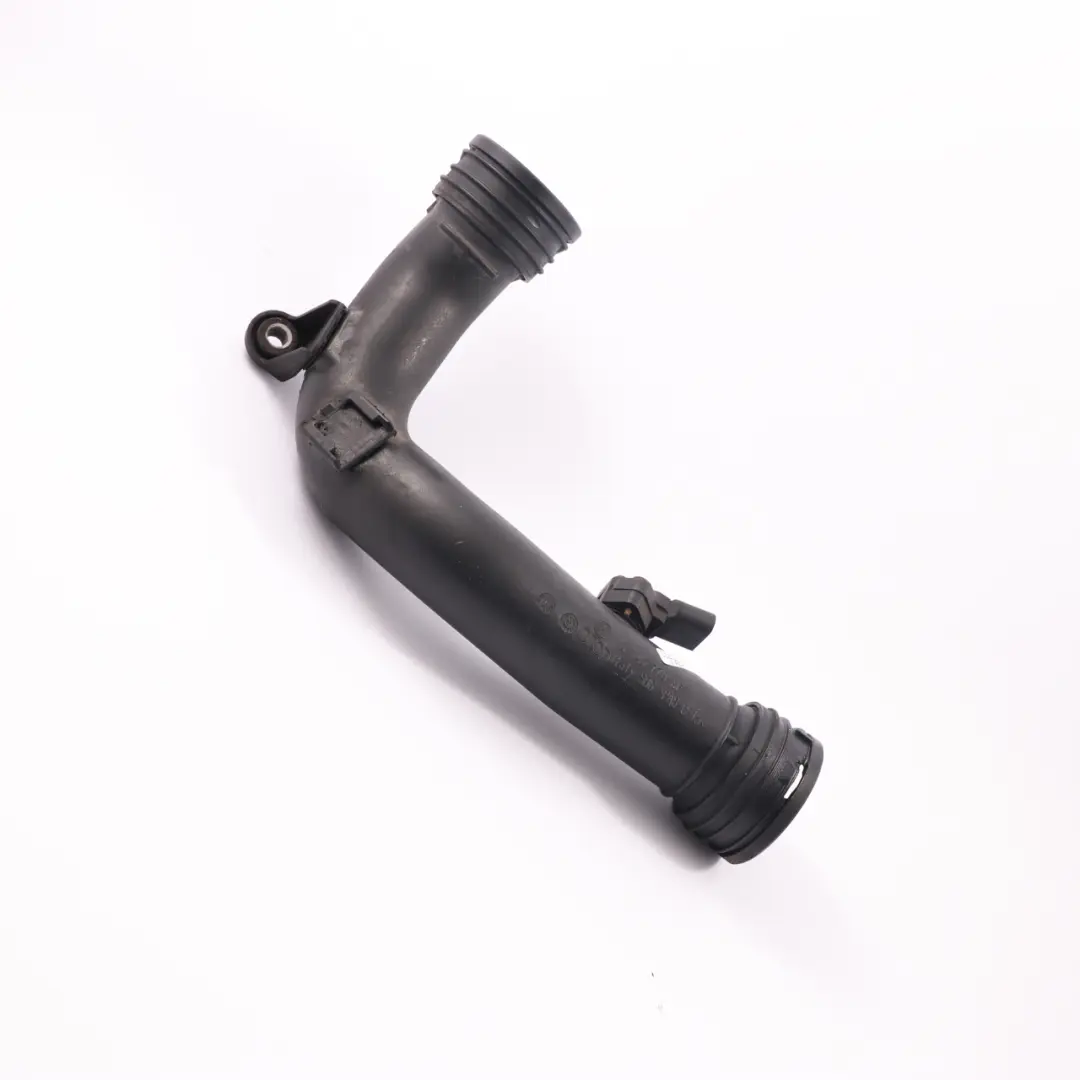 Tubo de Carga Tubo Intercooler Manguera de Admisión para Audi A3 8P TDI con número de pieza 1K0145770AF Audi A3 8P TDI Tubo de Carga Tubo Intercooler Manguera de Admisión - SKU 1K0145770AF - Número de pieza 1K0145770AF