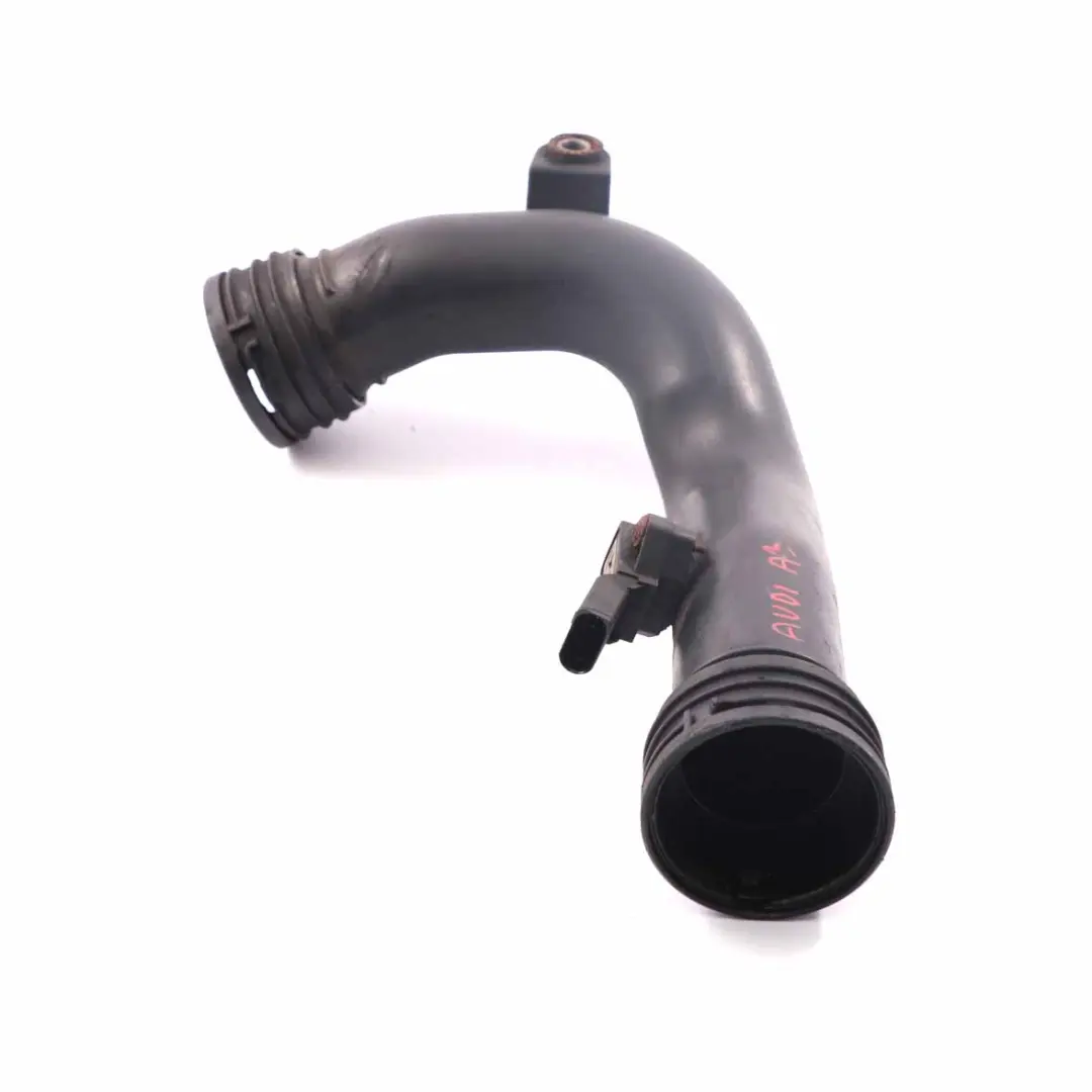 Tubo de Carga Tubo Intercooler Manguera de Admisión para Audi A3 8P TDI con número de pieza 1K0145770AF Audi A3 8P TDI Tubo de Carga Tubo Intercooler Manguera de Admisión - SKU 1K0145770AF - Número de pieza 1K0145770AF