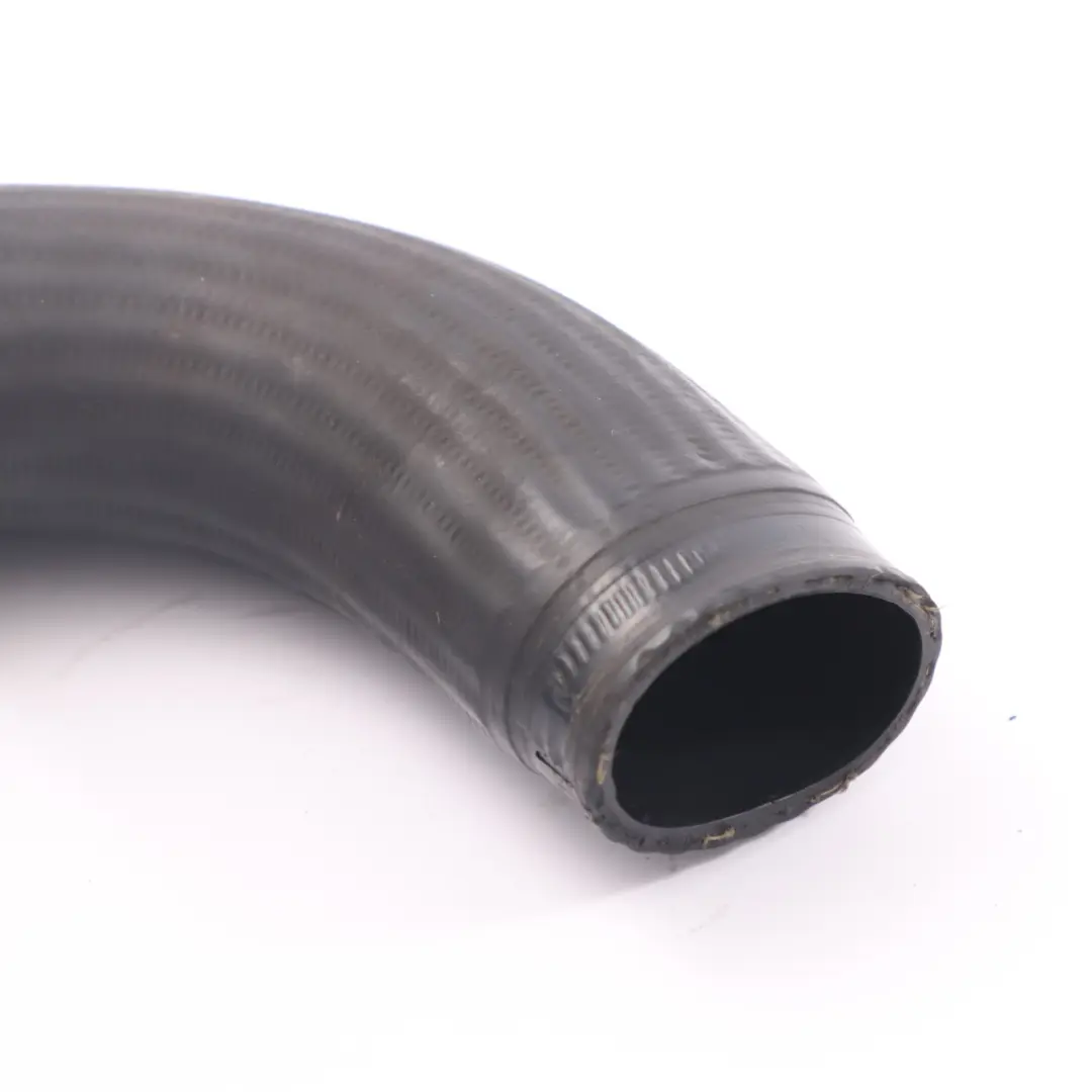 Tubo de carga Tubo del intercooler Manguera admisión para Audi A3 8P TDI con número de pieza 1K0145834T Audi A3 8P TDI Tubo de carga Tubo del intercooler Manguera admisión - SKU 1K0145834T - Número de pieza 1K0145834T