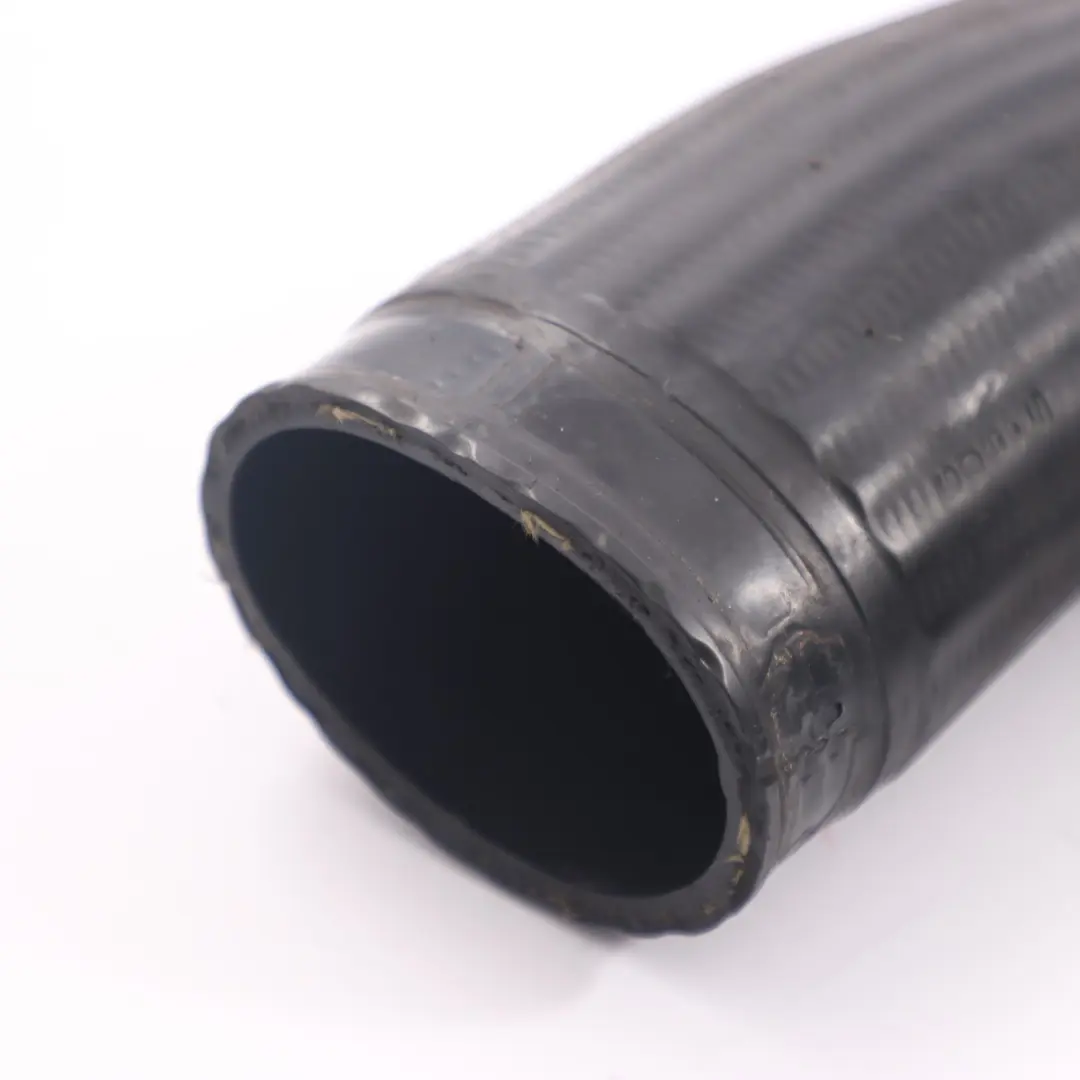 Tubo de carga Tubo del intercooler Manguera admisión para Audi A3 8P TDI con número de pieza 1K0145834T Audi A3 8P TDI Tubo de carga Tubo del intercooler Manguera admisión - SKU 1K0145834T - Número de pieza 1K0145834T