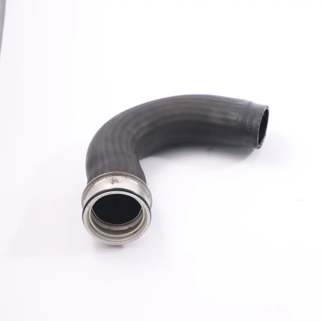 Tubo di carica Tubo intercooler Tubo aspirazione aria per Audi A3 8P TDI con numero di parte 1K0145834T Audi A3 8P TDI Tubo di carica Tubo intercooler Tubo aspirazione aria - SKU 1K0145834T - Numero di parte 1K0145834T