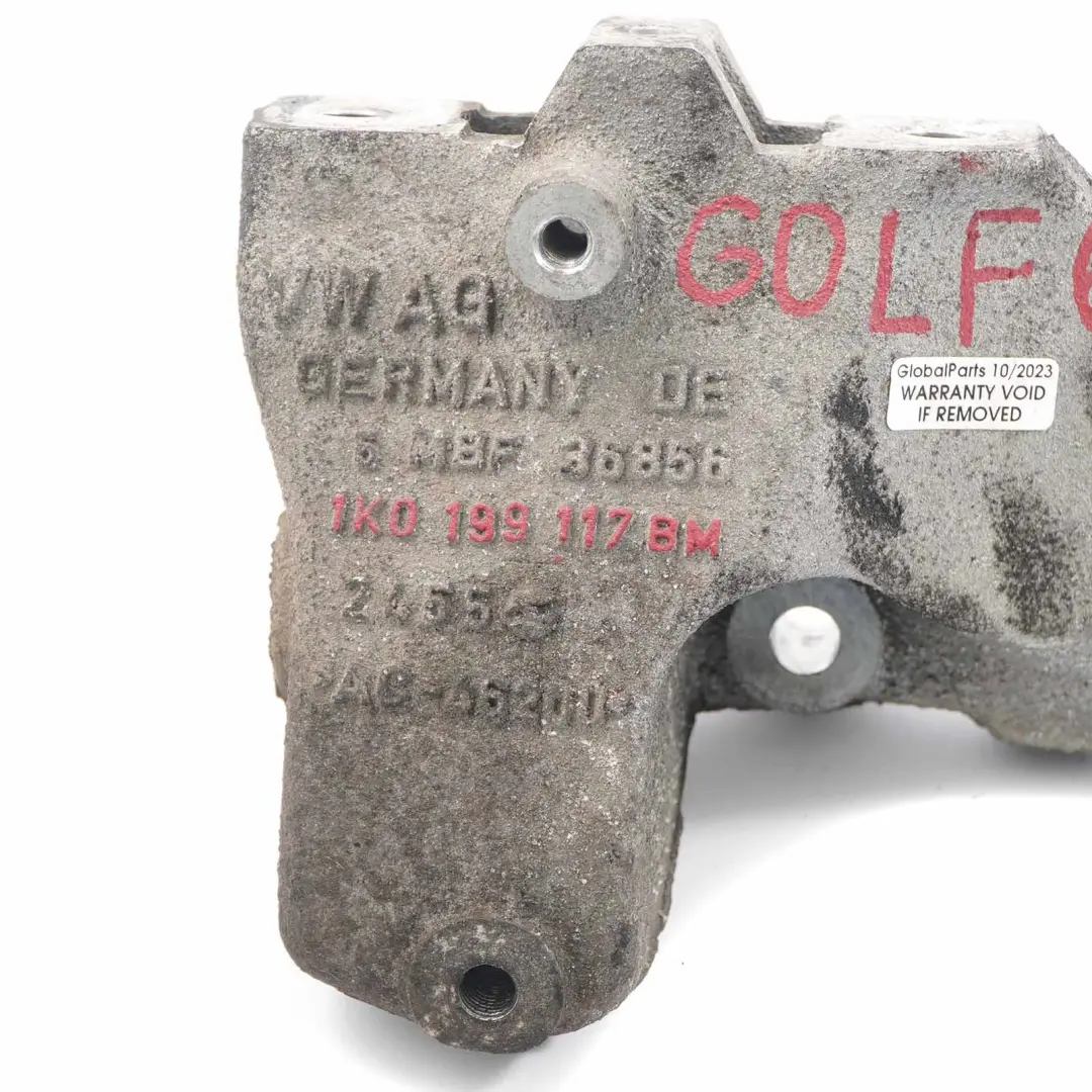 Supporto cambio Supporto trasmissione per VW Passat B6 Golf 5 con numero di parte 1K0199117BM VW Passat B6 Golf 5 Supporto cambio Supporto trasmissione - SKU 1K0199117BM - Numero di parte 1K0199117BM