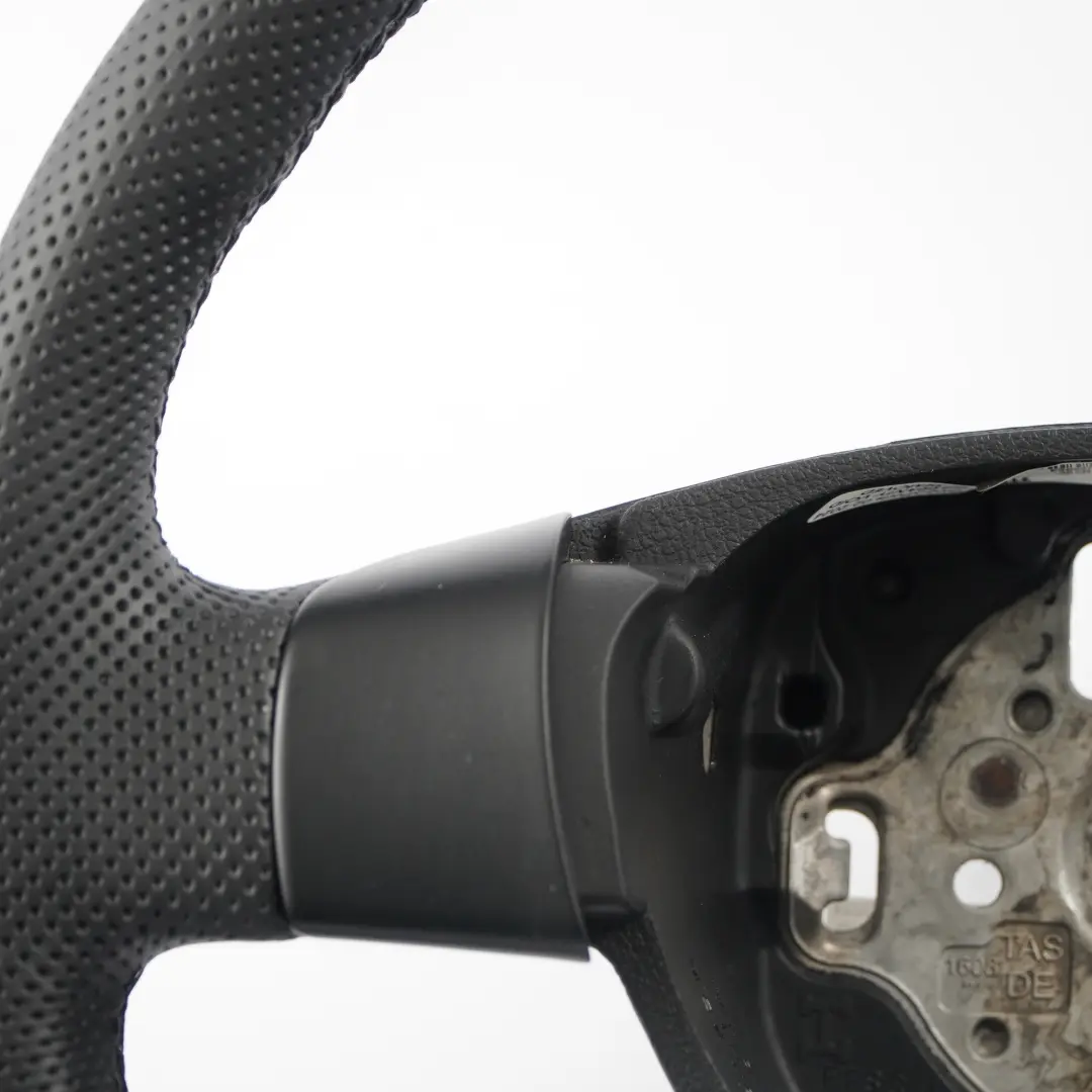 NOUVEAU Volant en cuir noir pour VW Volkswagen Golf 5 à propos du numéro de pièce 1K0419091EQ VW Volkswagen Golf 5 NOUVEAU Volant en cuir noir - SKU 1K0419091EQ-1 - Numéro de pièce 1K0419091EQ