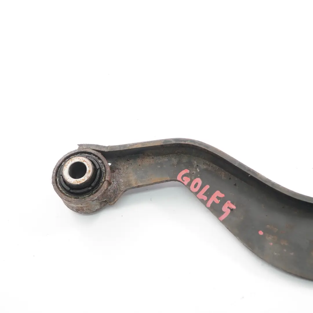 Braccio di controllo Wishbone posteriore Assale destro per VW Golf 5 6 Audi A3 8P con numero di parte 1K0505323N VW Golf 5 6 Audi A3 8P Braccio di controllo Wishbone posteriore Assale destro - SKU 1K0505323N - Numero di parte 1K0505323N