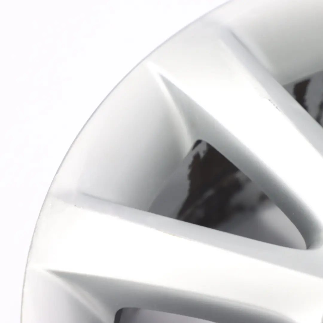 Alloy Rim 15" ET:50 6,5J to VW Volkswagen Golf 5 Silver Wheel with Part number 1K0601025CA VW Volkswagen Golf 5 Silver Wheel Alloy Rim 15" ET:50 6,5J - SKU 1K0601025CA-3 - Part number 1K0601025CA