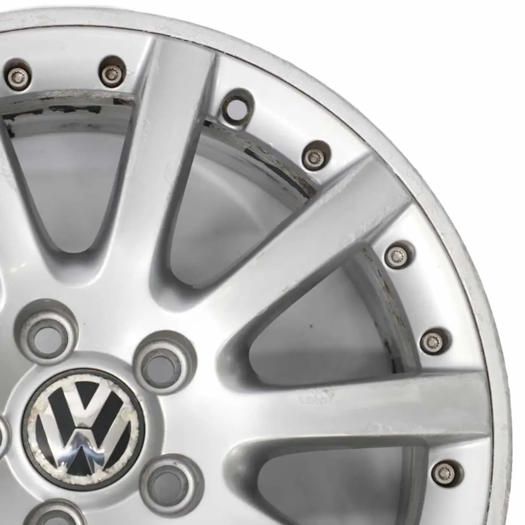 Jante Alliage Argent 17" ET:54 7J pour VW Volkswagen Golf 5 V 6 VI à propos du numéro de pièce 1K0601025K VW Volkswagen Golf 5 V 6 VI Jante Alliage Argent 17" ET:54 7J - SKU 1K0601025K-1 - Numéro de pièce 1K0601025K