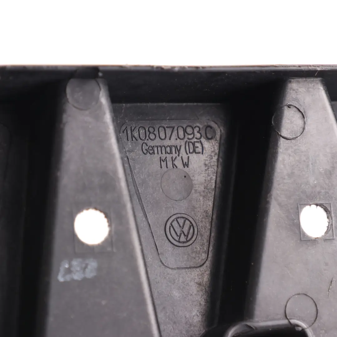 Soporte Parachoques Delantero Volkswagen VW Golf V Soporte Travesaño para con número de pieza 1K0807093C Soporte Parachoques Delantero Volkswagen VW Golf V Soporte Travesaño - SKU 1K0807093C - Número de pieza 1K0807093C