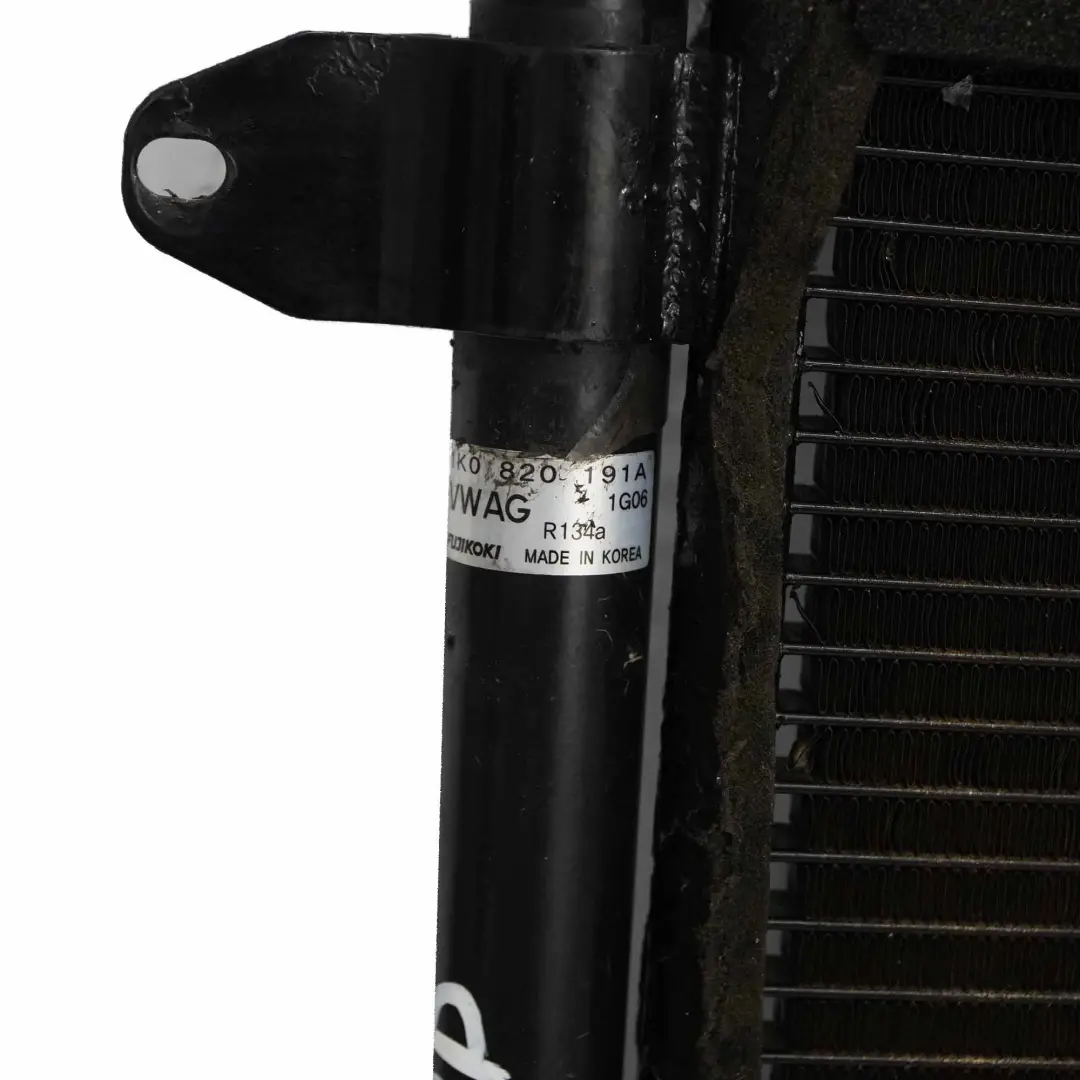 Audi A3 8P Radiateur Refroidisseur d'eau Climatisation A/C Condenseur - SKU 1K0820411G - Numéro de pièce 1K0820411G