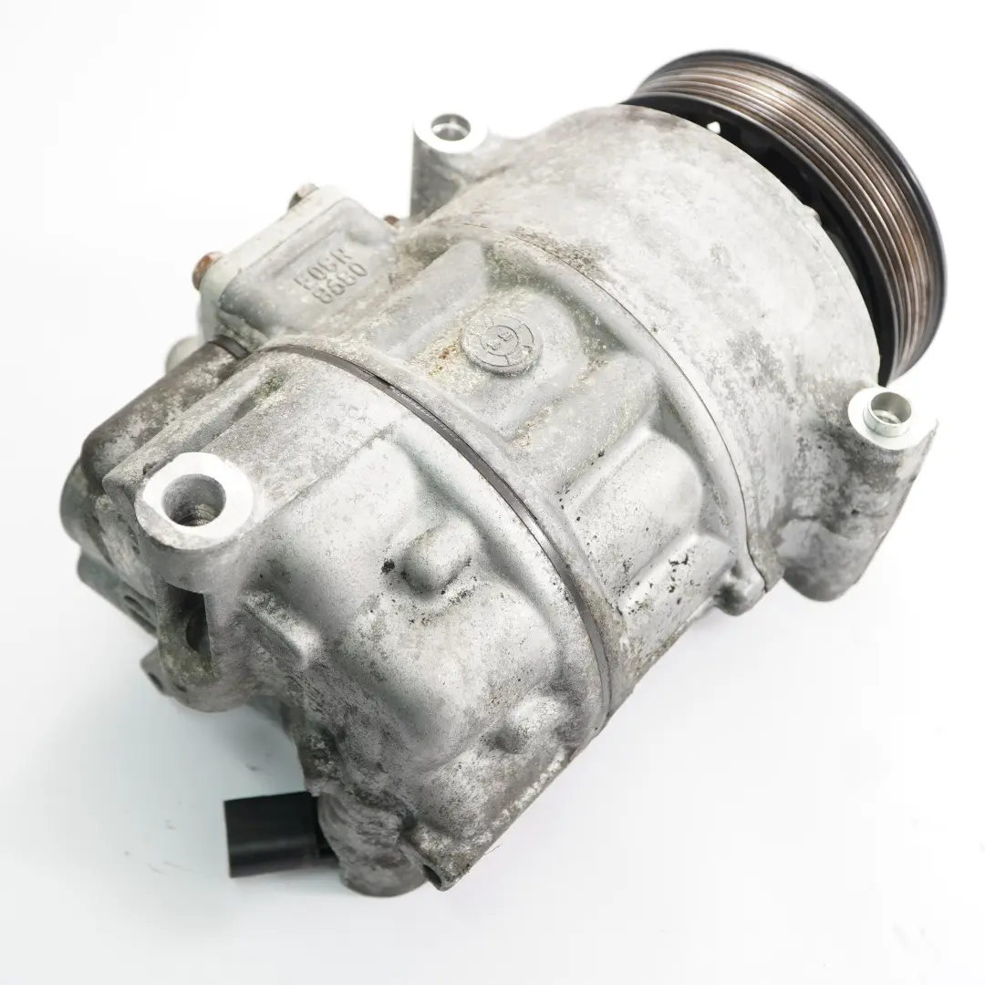 Klimaanlage Kompressor A/C für Audi VW Golf 5 Seat Skoda mit Teilenummer 1K0820859F Audi VW Golf 5 Seat Skoda Klimaanlage Kompressor A/C - SKU 1K0820859F - Teilenummer 1K0820859F