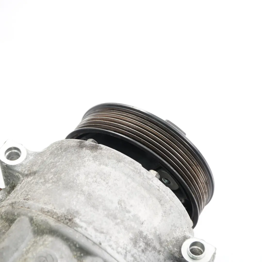 Sprężarka Klimatyzacji A/C Kompresor do Audi VW Golf 5 Seat Skoda o numerze 1K0820859F Audi VW Golf 5 Seat Skoda Sprężarka Klimatyzacji A/C Kompresor - SKU 1K0820859F - Numer Części 1K0820859F