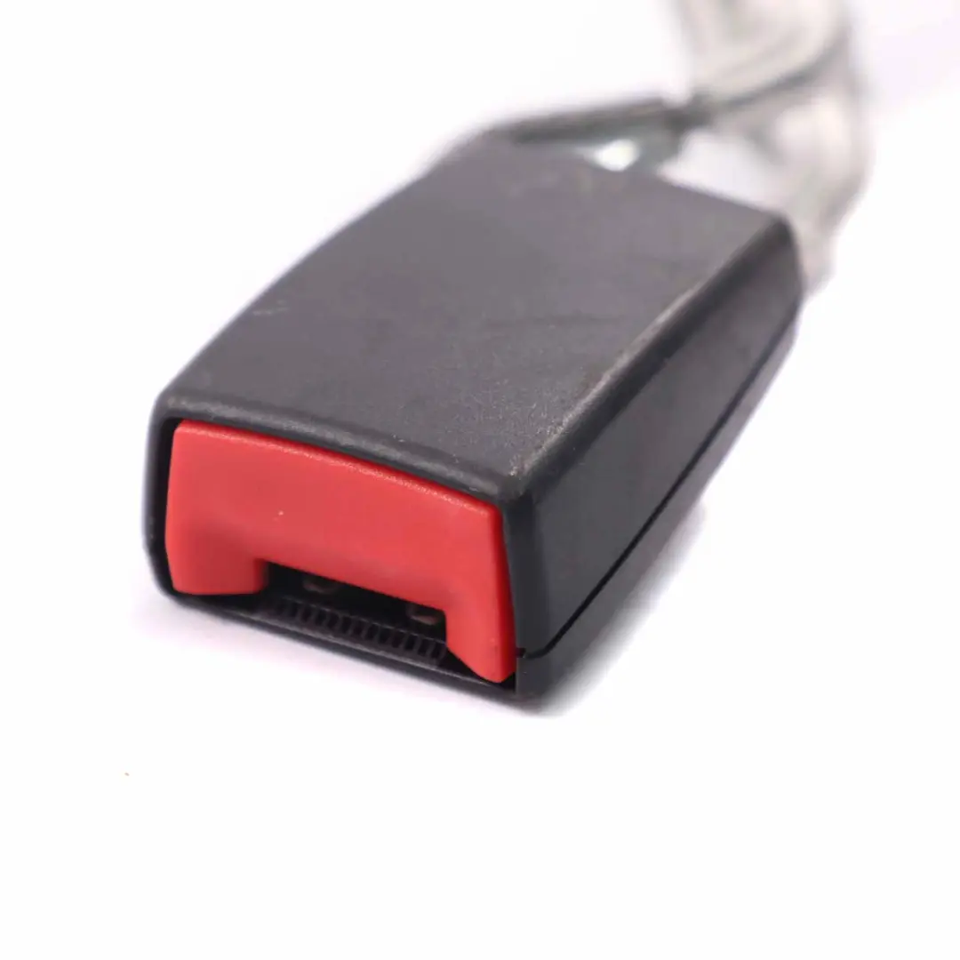 Verrouillage de la boucle de sécurité arrière pour Volkswagen VW Golf V à propos du numéro de pièce 1K0857740M Volkswagen VW Golf V Verrouillage de la boucle de sécurité arrière - SKU 1K0857740M - Numéro de pièce 1K0857740M