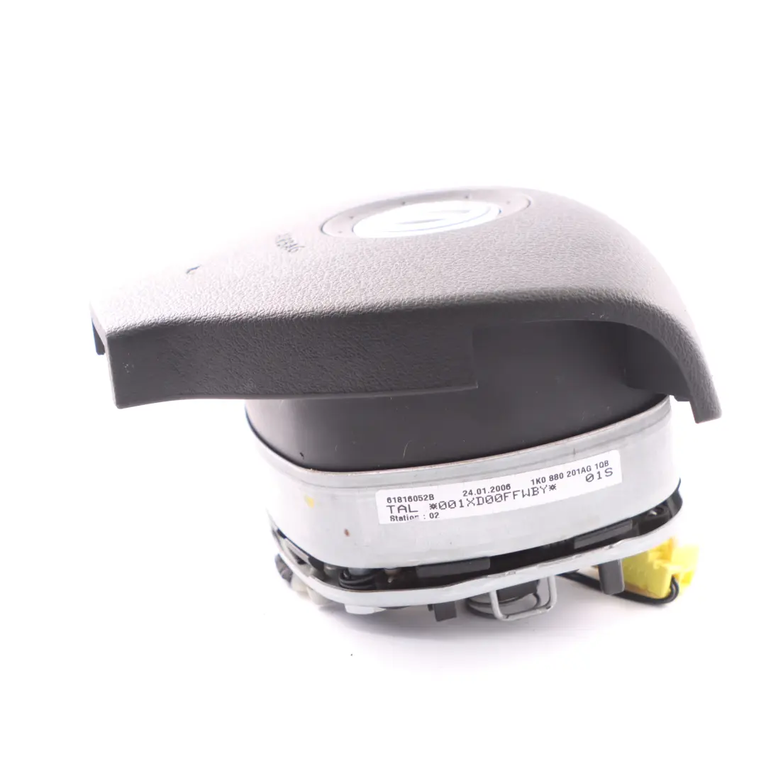 VW Volkswagen Golf 5 Volante Módulo de Aire Lado Conductor Negro - SKU 1K0880201AG - Número de pieza 1K0880201AG