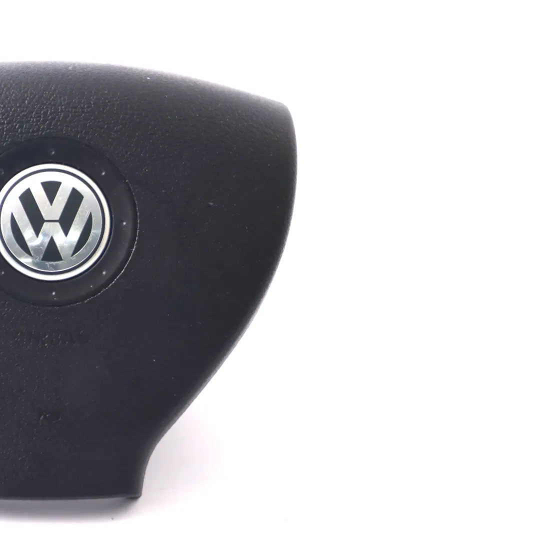 Modulo aria volante lato guida nero per VW Volkswagen Golf 5 con numero di parte 1K0880201AN VW Volkswagen Golf 5 Modulo aria volante lato guida nero - SKU 1K0880201AN - Numero di parte 1K0880201AN