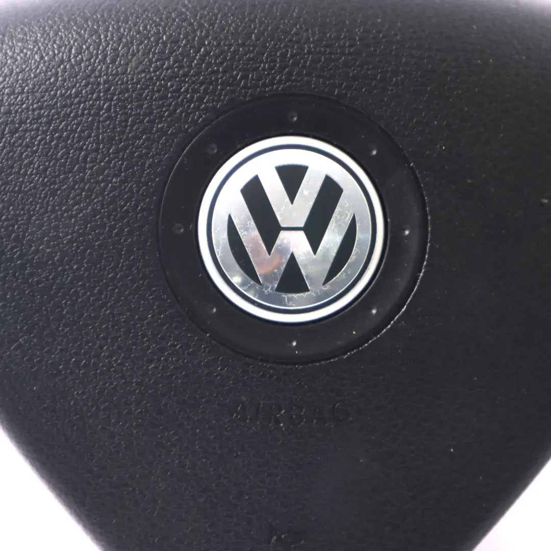 Steering Wheel Air Module Driver Side Black to VW Volkswagen Golf 5 with Part number 1K0880201AN VW Volkswagen Golf 5 Steering Wheel Air Module Driver Side Black - SKU 1K0880201AN - Part number 1K0880201AN