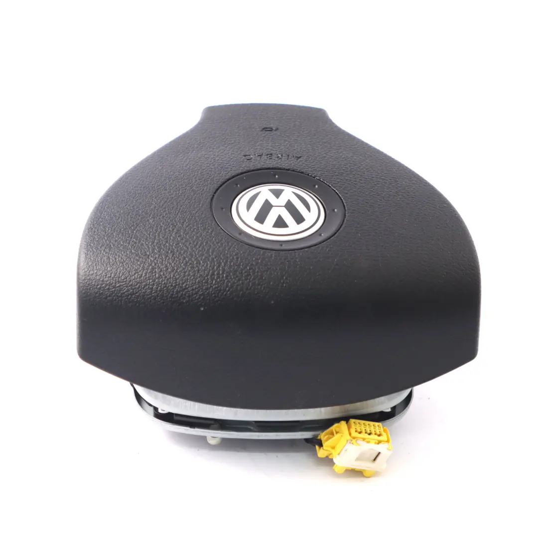 Poduszka Airbag Kierowcy Czarna do VW Volkswagen Golf 5 o numerze 1K0880201AN VW Volkswagen Golf 5 Poduszka Airbag Kierowcy Czarna - SKU 1K0880201AN - Numer Części 1K0880201AN