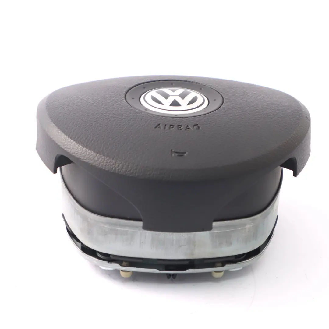 Poduszka Airbag Kierowcy Czarna do VW Volkswagen Golf 5 o numerze 1K0880201BQ VW Volkswagen Golf 5 Poduszka Airbag Kierowcy Czarna - SKU 1K0880201BQ - Numer Części 1K0880201BQ