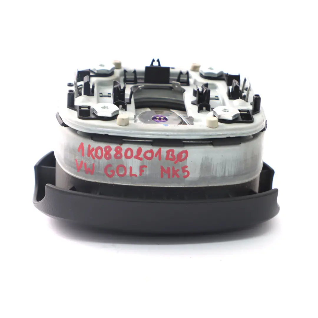 Modulo aria volante lato guida nero per VW Volkswagen Golf 5 con numero di parte 1K0880201BQ VW Volkswagen Golf 5 Modulo aria volante lato guida nero - SKU 1K0880201BQ - Numero di parte 1K0880201BQ