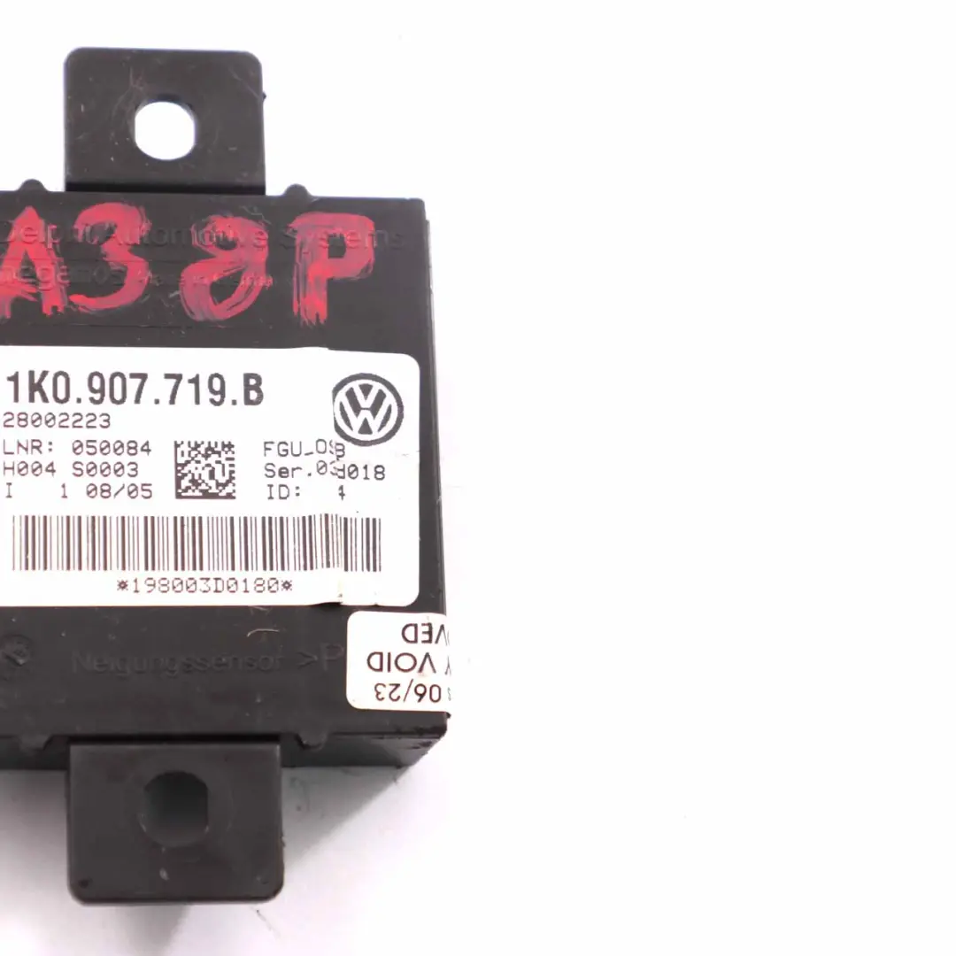 Système d'alarme antivol Module de contrôle ECU pour Audi A3 8P à propos du numéro de pièce 1K0907719B Audi A3 8P Système d'alarme antivol Module de contrôle ECU - SKU 1K0907719B - Numéro de pièce 1K0907719B