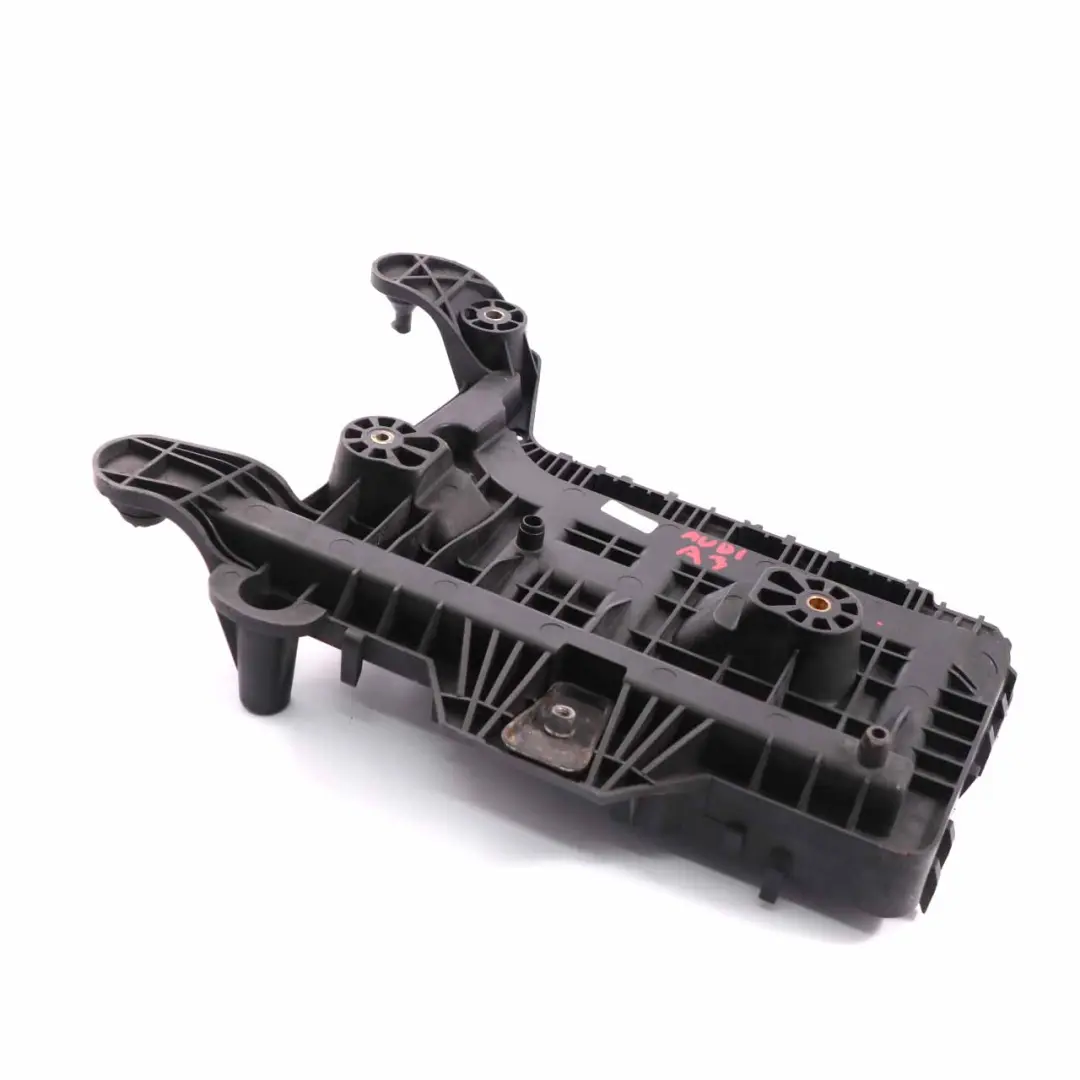 Support De Boîtier De Batterie pour Audi A3 8P à propos du numéro de pièce 1K0915333 Audi A3 8P Support De Boîtier De Batterie - SKU 1K0915333H - Numéro de pièce 1K0915333