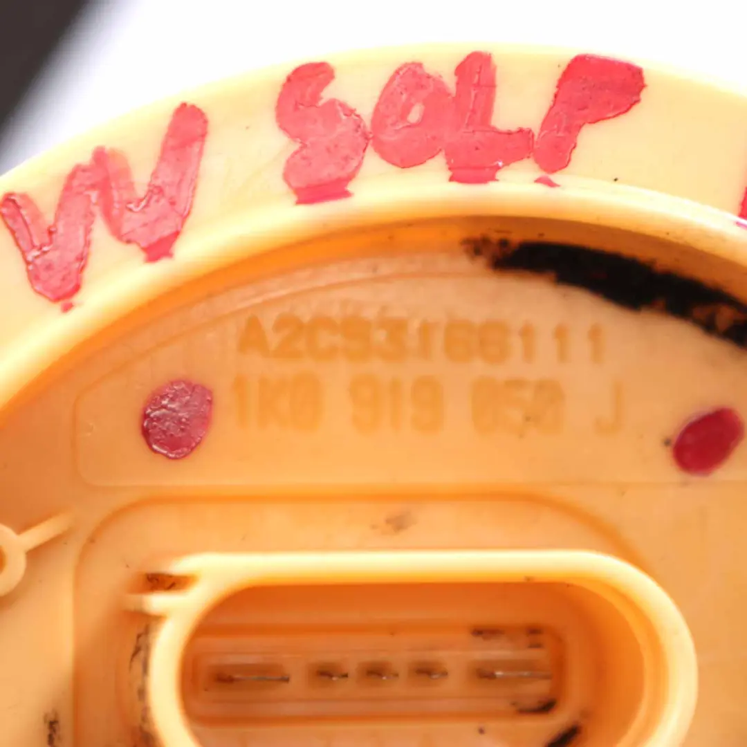 Pump Diesel Fuel Sender Unit to VW Volkswagen Golf 6 1.6 2.0 TDI Fuel with Part number 1K0919050J VW Volkswagen Golf 6 1.6 2.0 TDI Fuel Pump Diesel Fuel Sender Unit - SKU 1K0919050J - Part number 1K0919050J