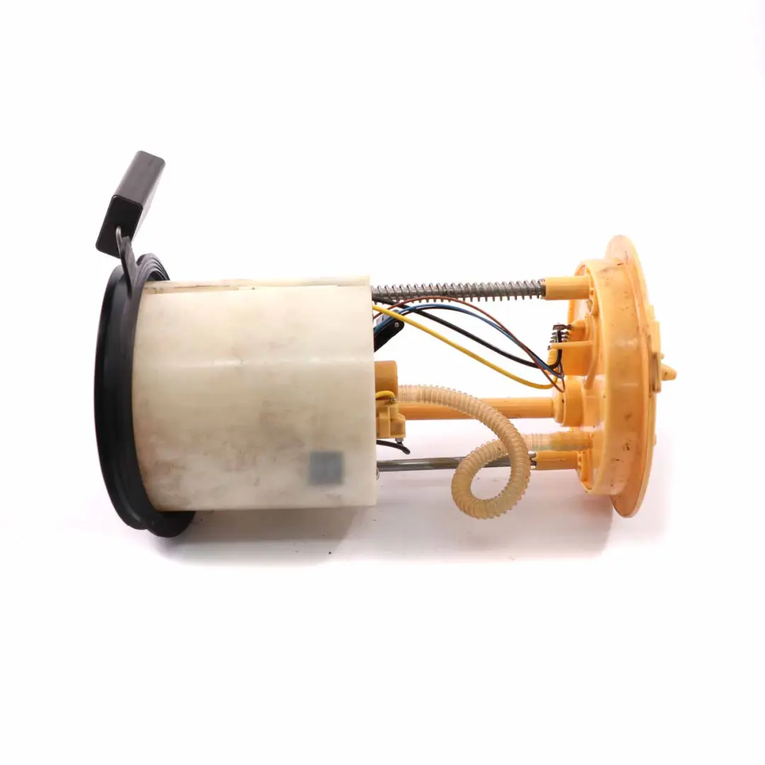 Pompa Paliwa do VW Volkswagen Golf 6 1.6 2.0 TDI Diesel o numerze 1K0919050J VW Volkswagen Golf 6 1.6 2.0 TDI Diesel Pompa Paliwa - SKU 1K0919050J - Numer Części 1K0919050J