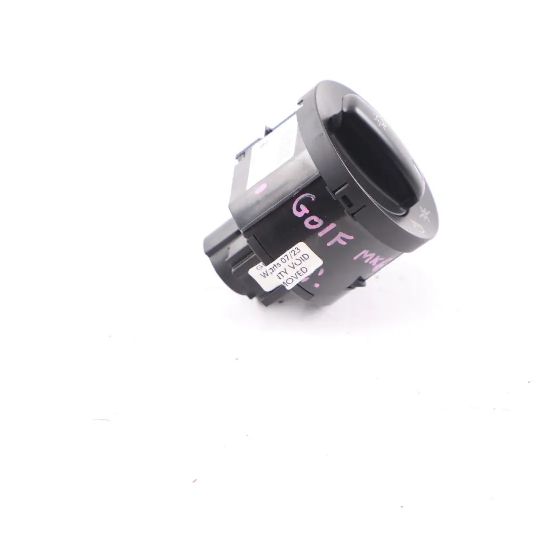Headlight Lamp Switch Button Unit Black to VW Volkswagen Golf 6 with Part number 1K0941431BB VW Volkswagen Golf 6 Headlight Lamp Switch Button Unit Black - SKU 1K0941431BB - Part number 1K0941431BB