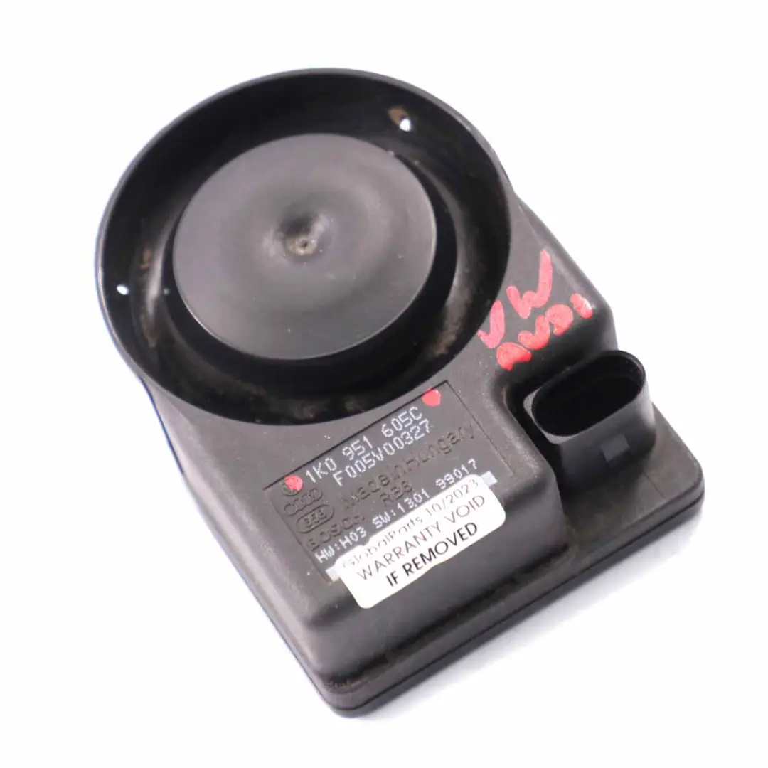 Sistema de Alarma Sirena Antirrobo Señal para VW Volkswagen Golf Audi Seat con número de pieza 1K0951605C VW Volkswagen Golf Audi Seat Sistema de Alarma Sirena Antirrobo Señal - SKU 1K0951605C - Número de pieza 1K0951605C
