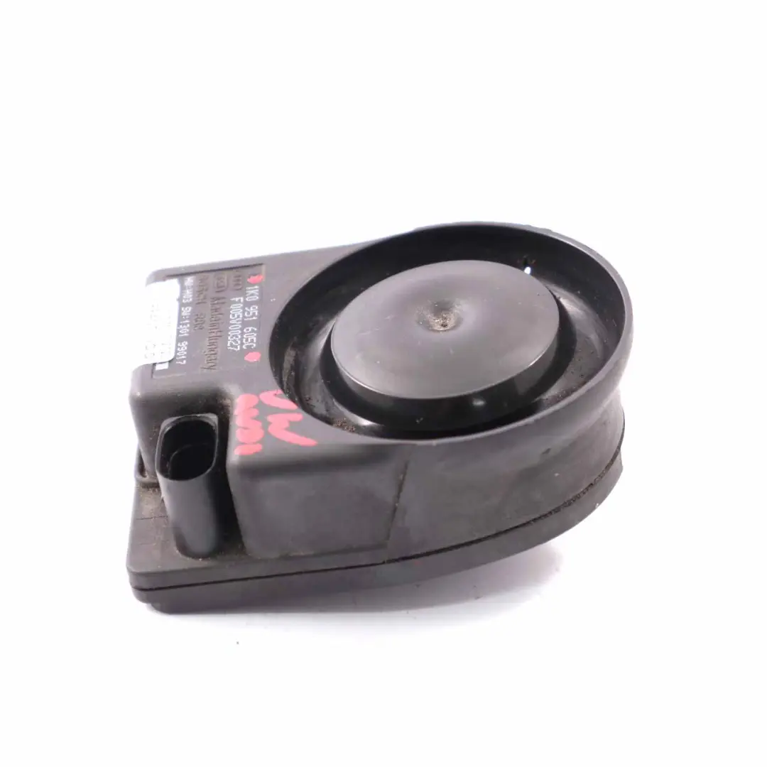 Klakson Syrena Alarmu do VW Golf Audi Seat o numerze 1K0951605C VW Golf Audi Seat Klakson Syrena Alarmu - SKU 1K0951605C - Numer Części 1K0951605C