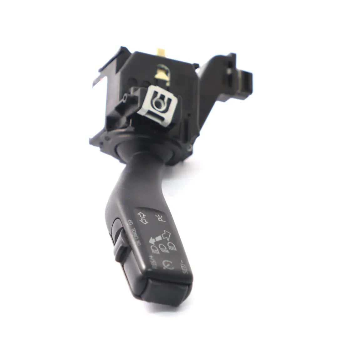 Indicatore di direzione Lampeggiatore Cruise control per VW Golf 5 con numero di parte 1K0953513F VW Golf 5 Indicatore di direzione Lampeggiatore Cruise control - SKU 1K0953513F - Numero di parte 1K0953513F