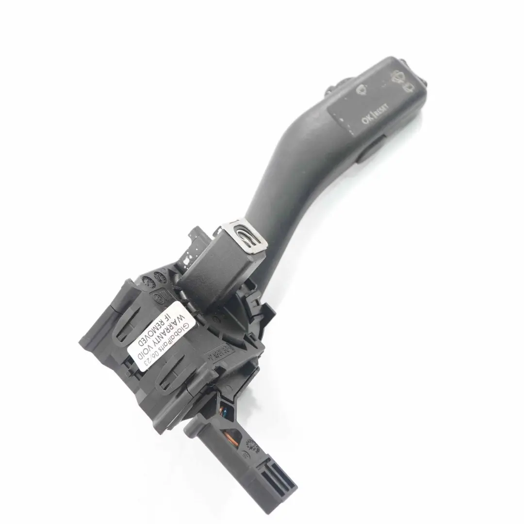 Commutateur commande d'essuie-glace colonne de direction pour Audi A3 8P à propos du numéro de pièce 1K0953519A Audi A3 8P Commutateur commande d'essuie-glace colonne de direction - SKU 1K0953519A - Numéro de pièce 1K0953519A