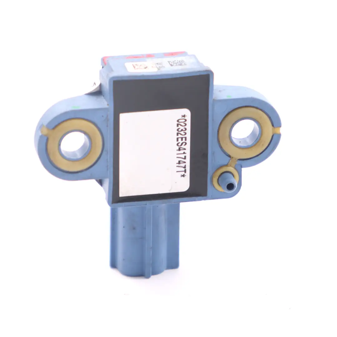 Sensore d'urto airbag VW Volkswagen Audi Seat Skoda SRC per con numero di parte 1K0955557A Sensore d'urto airbag VW Volkswagen Audi Seat Skoda SRC - SKU 1K0955557A - Numero di parte 1K0955557A