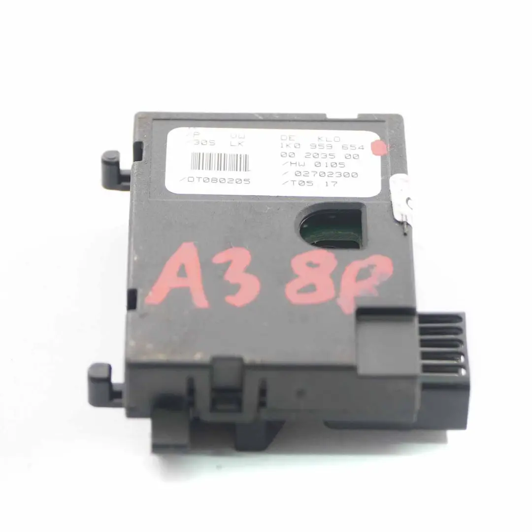Sensore posizione angolare del volante Modulo di controllo per Audi A3 8P con numero di parte 1K0959654 Audi A3 8P Sensore posizione angolare del volante Modulo di controllo - SKU 1K0959654 - Numero di parte 1K0959654