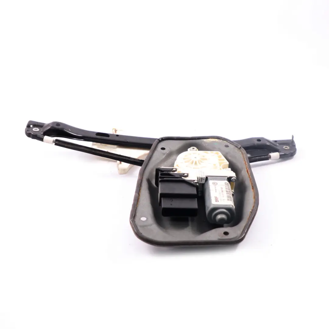 Fensterheber Regulator Carrier hintere Tür rechts für Volkswagen Golf V mit Teilenummer 1K0959704F Volkswagen Golf V Fensterheber Regulator Carrier hintere Tür rechts - SKU 1K0959704F - Teilenummer 1K0959704F