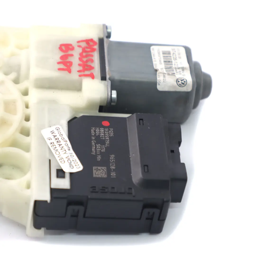 Fensterhebermotor Hintertür Hinten Rechts Antrieb 1K0 959 794 L für VW Passat B6 mit Teilenummer 1K0959794L VW Passat B6 Fensterhebermotor Hintertür Hinten Rechts Antrieb 1K0 959 794 L - SKU 1K0959794L - Teilenummer 1K0959794L