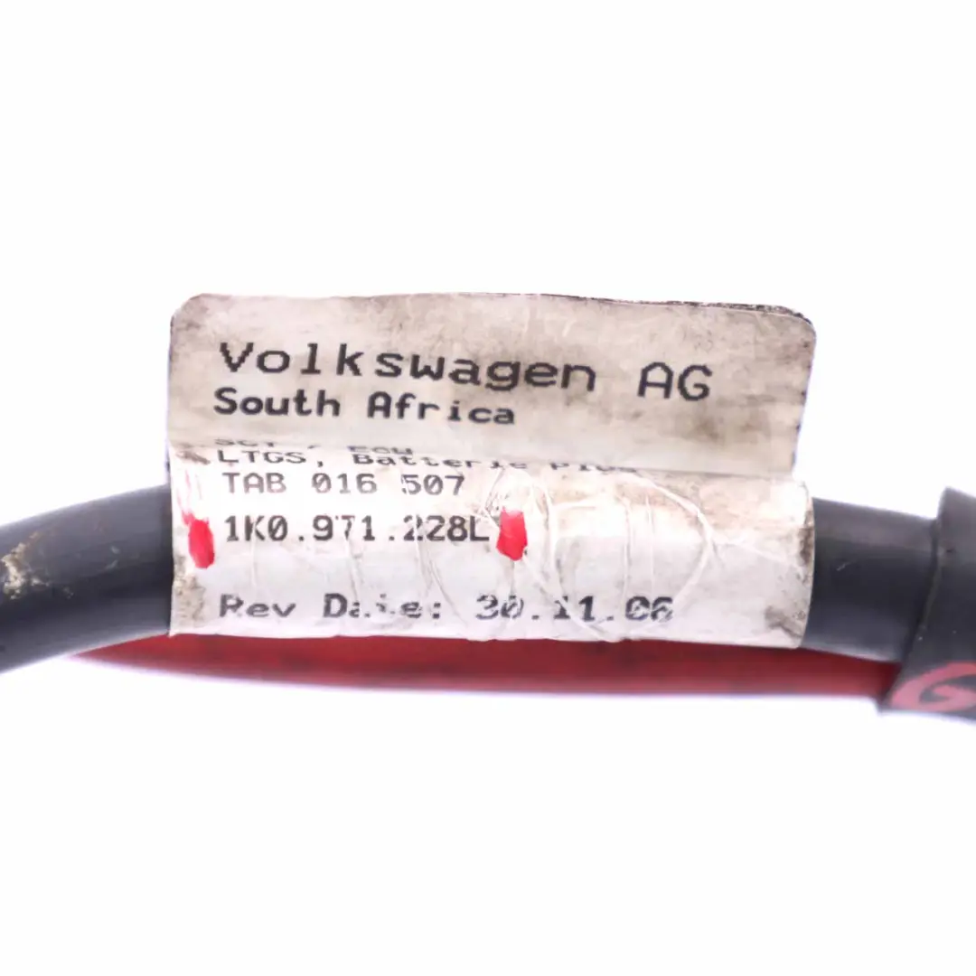 MK5 6 Audi A3 8P Cavo terminale positivo della batteria per VW Golf con numero di parte 1K0971228L VW Golf MK5 6 Audi A3 8P Cavo terminale positivo della batteria - SKU 1K0971228L - Numero di parte 1K0971228L