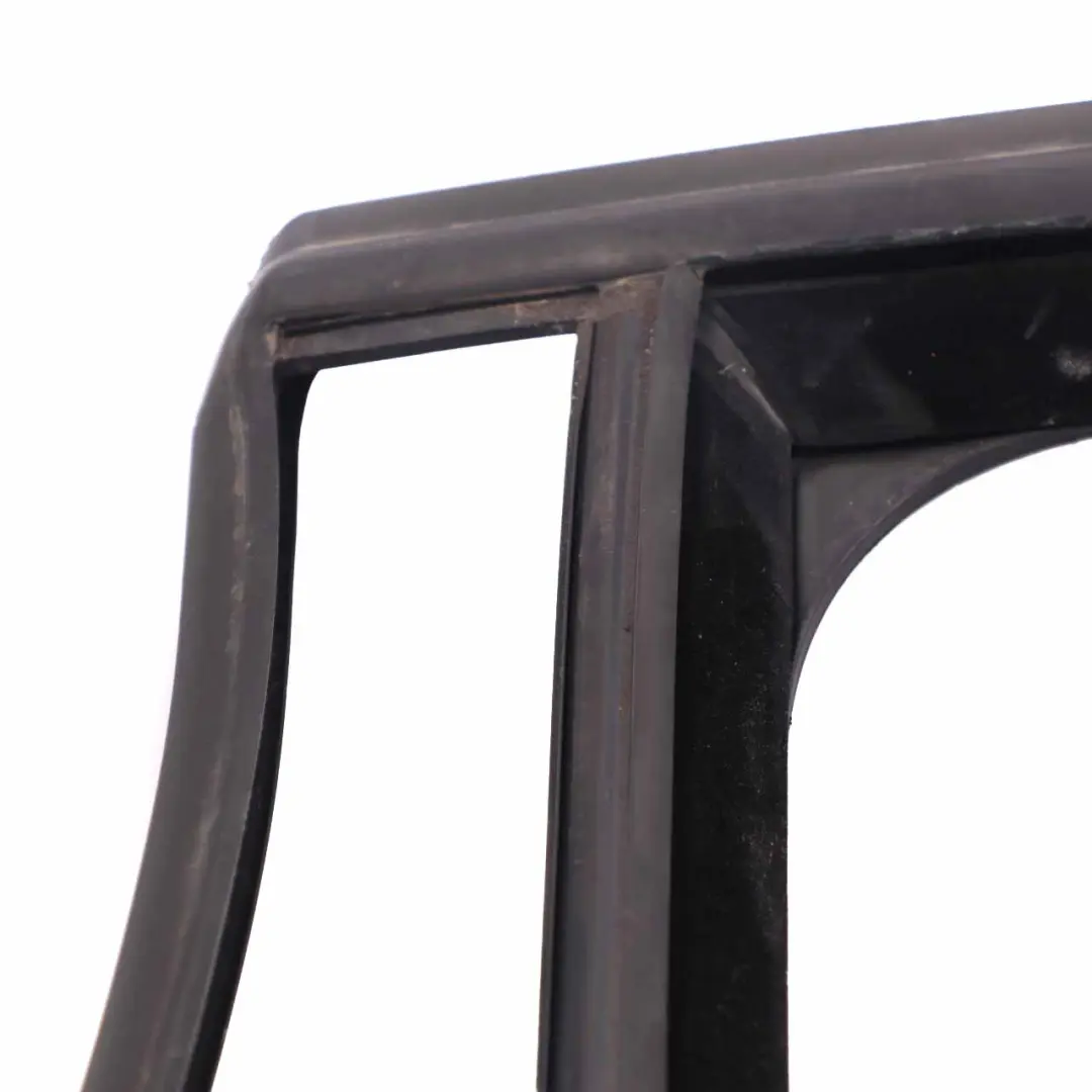 Burlete Volkswagen VW Golf V Trasero Izquierdo Tira de Sellado de Ventana para con número de pieza 1K6845215 Burlete Volkswagen VW Golf V Trasero Izquierdo Tira de Sellado de Ventana - SKU 1K6845215 - Número de pieza 1K6845215