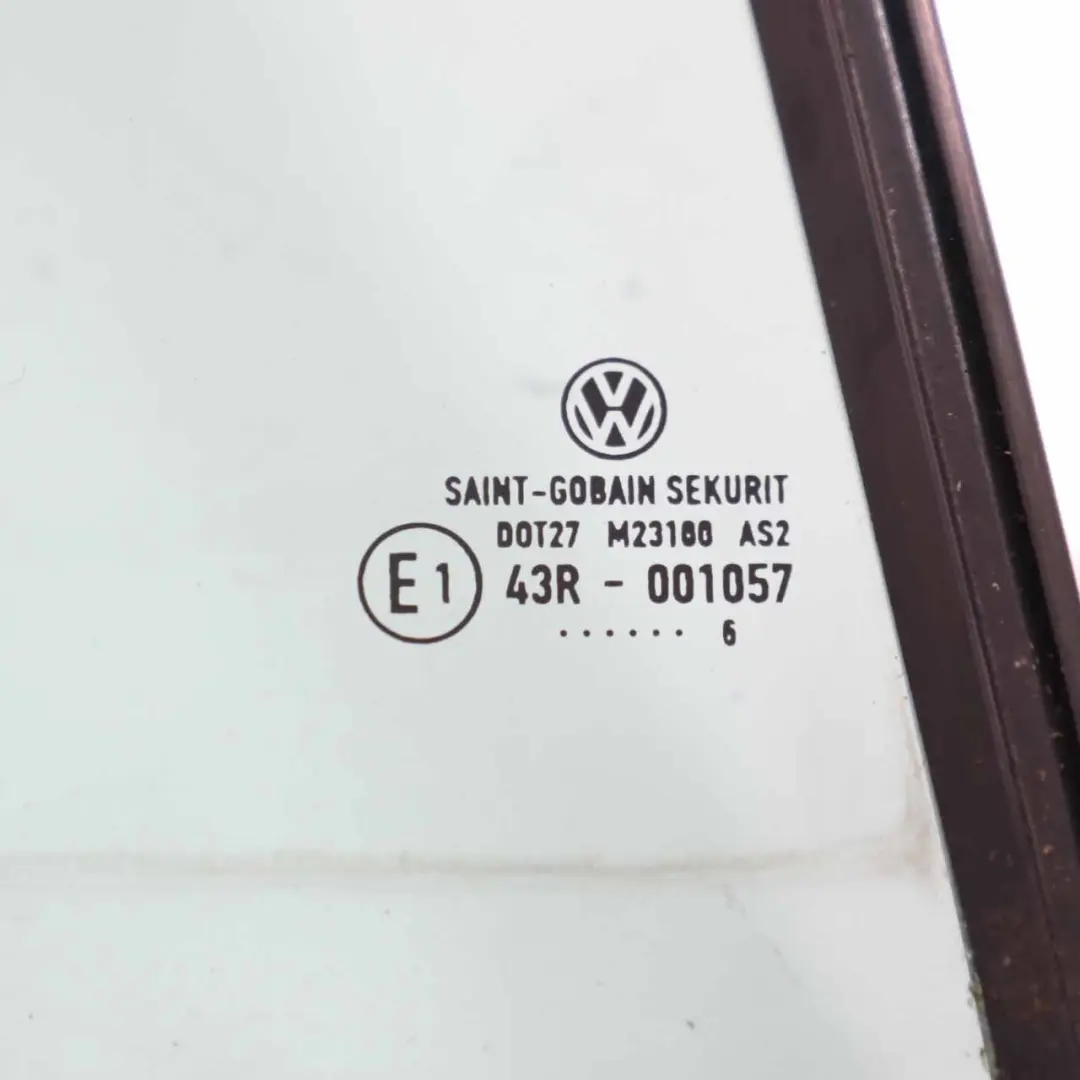  Bande d'étanchéité de vitre Volkswagen VW Golf V Arrière Droite Bande - SKU 1K6845216 - Numéro de pièce 1K6845216
