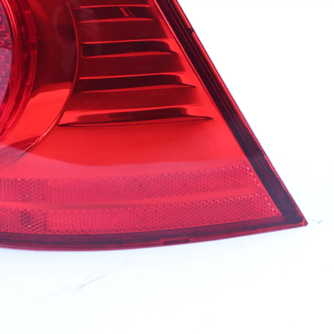  Feu arrière Golf V gauche Tail Light Side Panel 1K6945095Q - SKU 1K6945096AC - Numéro de pièce 1K6945096AC