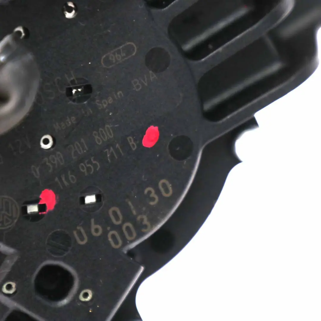 Moteur d'essuie-glace arrière Mécanisme de hayon pour VW Volkswagen Golf 5 à propos du numéro de pièce 1K6955711B VW Volkswagen Golf 5 Moteur d'essuie-glace arrière Mécanisme de hayon - SKU 1K6955711B - Numéro de pièce 1K6955711B