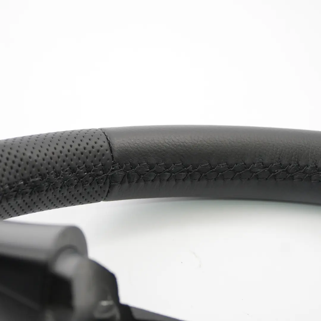 NUEVO Volante de Cuero Negro para VW Volkswagen Golf V EOS Polo IV 9N con número de pieza 1Q0419091AA VW Volkswagen Golf V EOS Polo IV 9N NUEVO Volante de Cuero Negro - SKU 1Q0419091AA-1 - Número de pieza 1Q0419091AA