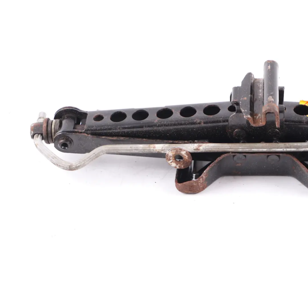 Ford Mondeo Mk3 Car Lifting Jack Tool Emergency Wheel Lifter - SKU 1S7A-17080-AD - Part number 1S7A-17080-AD