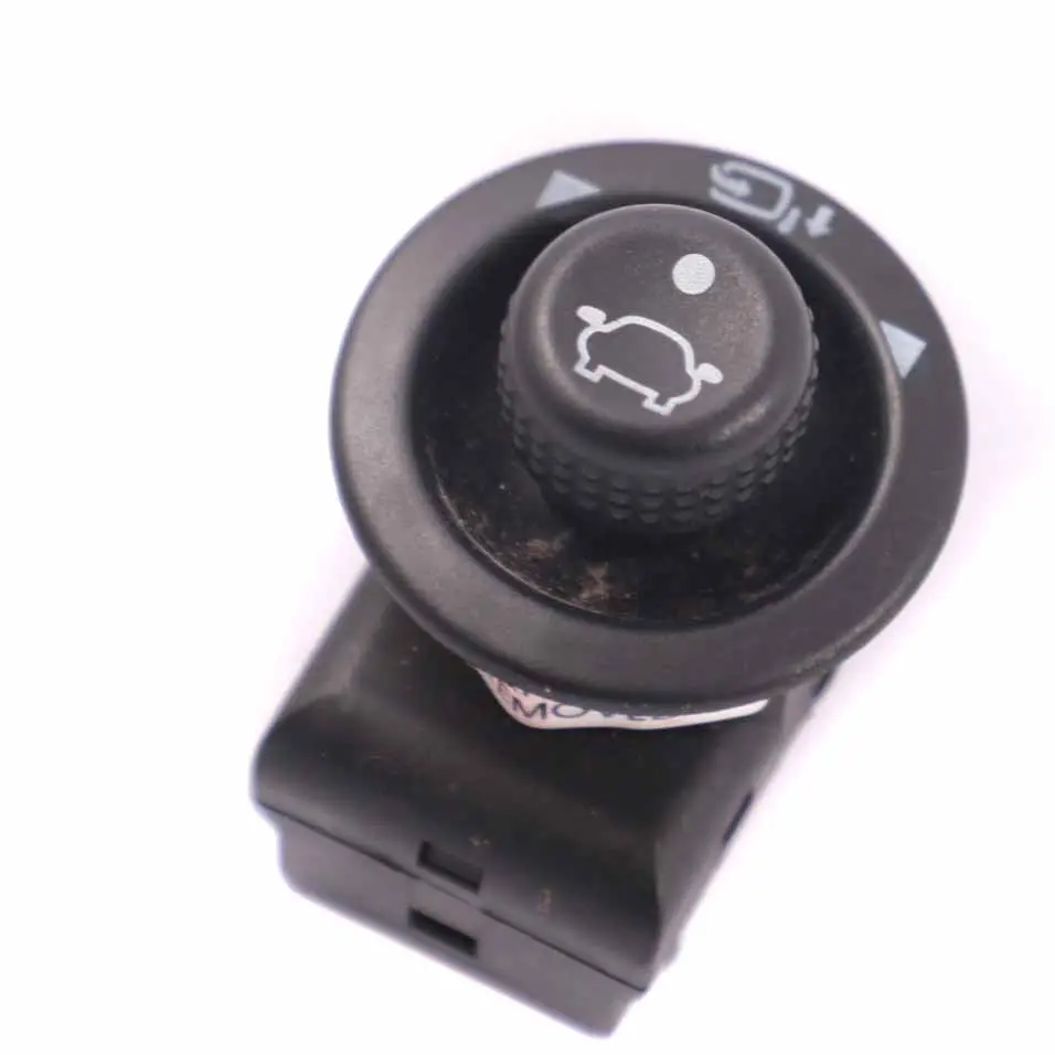 Interruptor ajuste espejo retrovisor Regulador para Ford Fiesta MK7 con número de pieza 1S7T178676AA Ford Fiesta MK7 Interruptor ajuste espejo retrovisor Regulador - SKU 1S7T178676AA - Número de pieza 1S7T178676AA