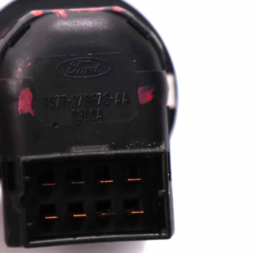 Schalter für Einstellung Außenspiegels Steuerregler für Ford Fiesta MK7 mit Teilenummer 1S7T178676AA Ford Fiesta MK7 Schalter für Einstellung Außenspiegels Steuerregler - SKU 1S7T178676AA - Teilenummer 1S7T178676AA