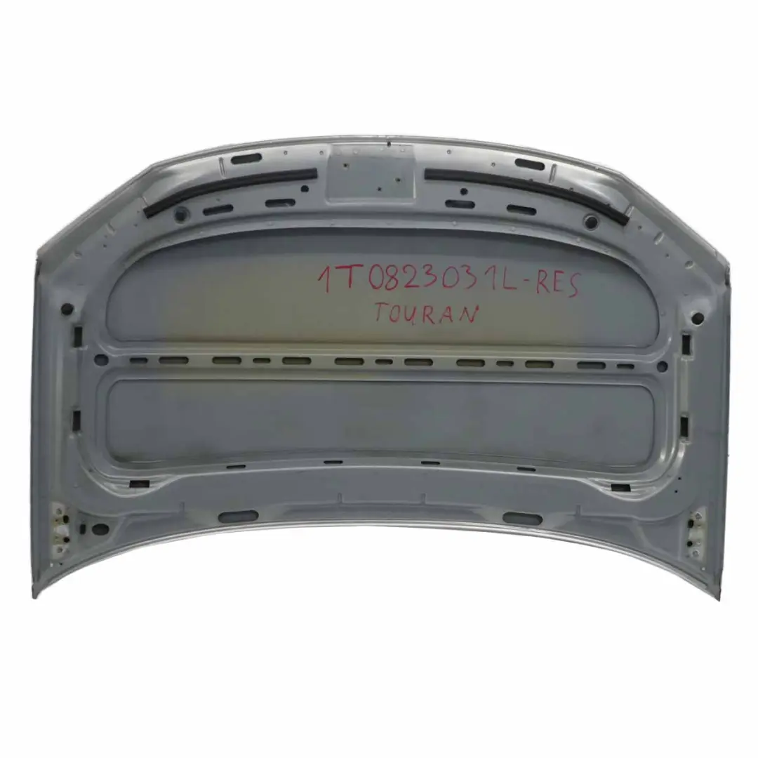 Maska Silnika Reflex Silver do Volkswagen VW Touran o numerze 1T0823031L Volkswagen VW Touran Maska Silnika Reflex Silver - SKU 1T0823031L-RES - Numer Części 1T0823031L