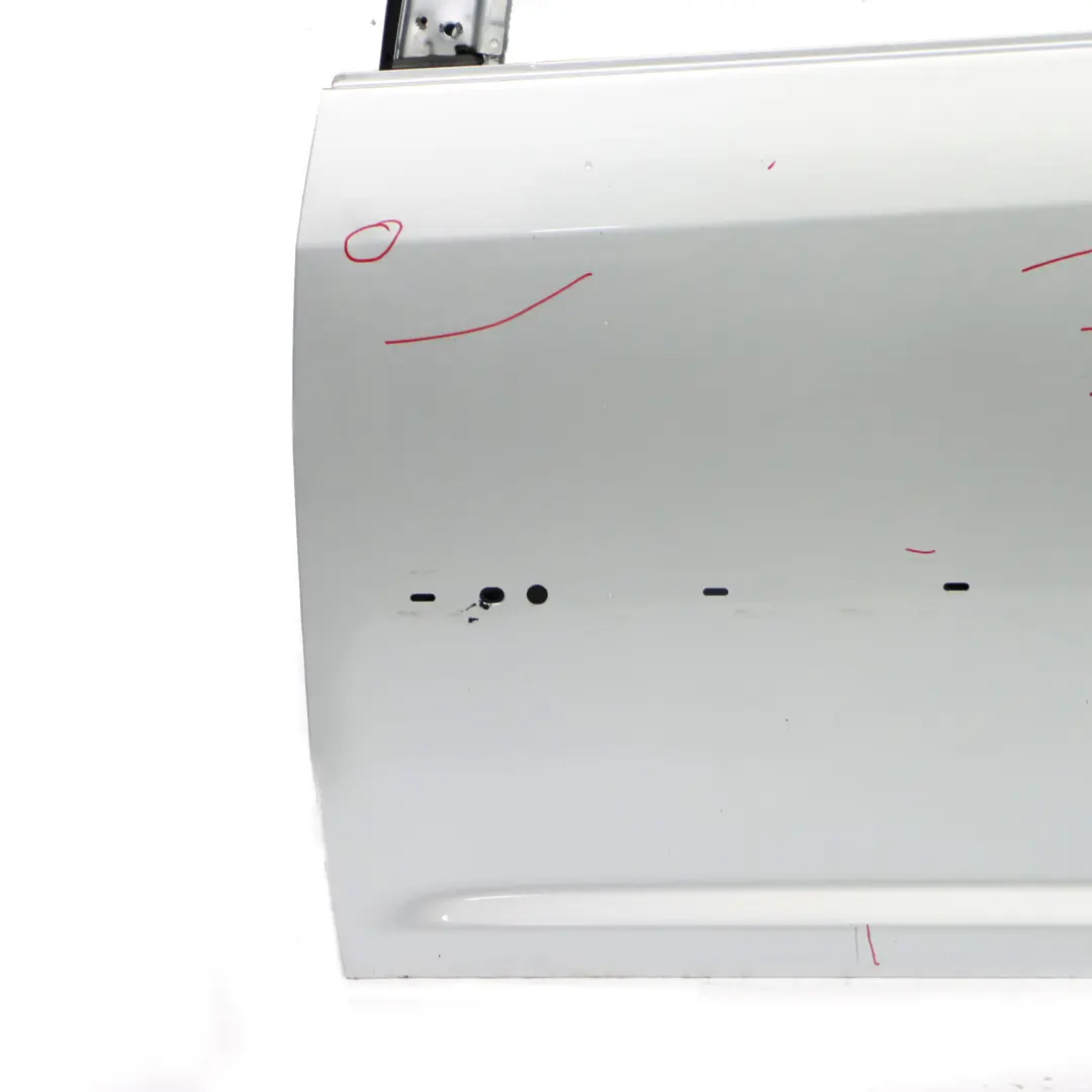 Porta anteriore sinistra laterale Reflex Silver - LA7W per Volkswagen VW Touran 1T con numero di parte 1T0831055AA Volkswagen VW Touran 1T Porta anteriore sinistra laterale Reflex Silver - LA7W - SKU 1T0831055AA-RES - Numero di parte 1T0831055AA